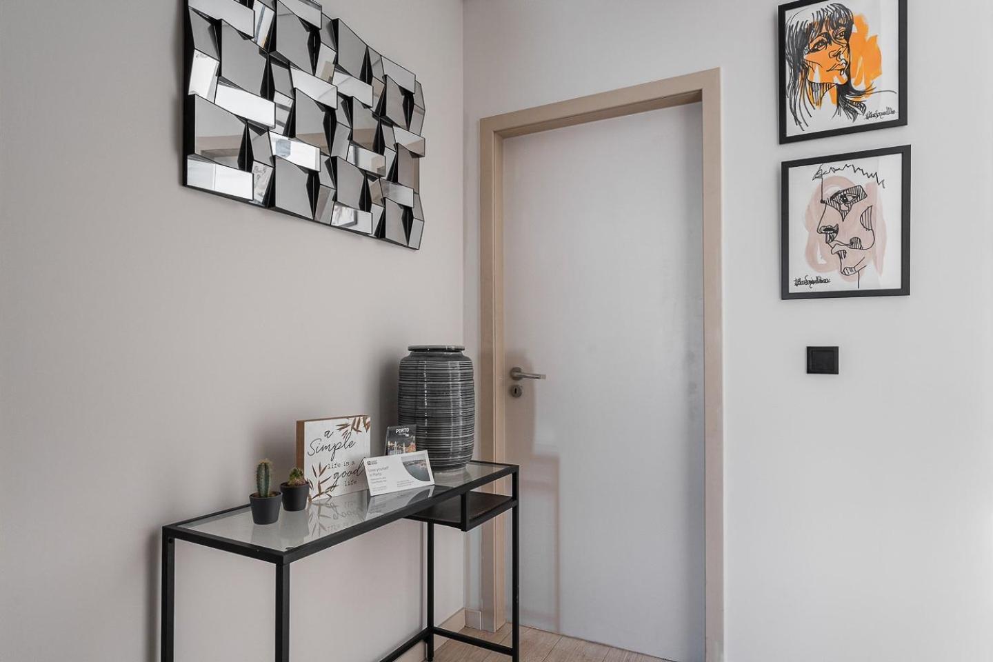 Guestready - Quental Wallpaper Near Marques Square OOporto Exterior foto